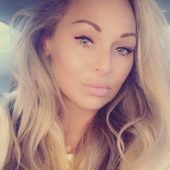 Meet your Posher, Phaedra - Picture 4 of 6